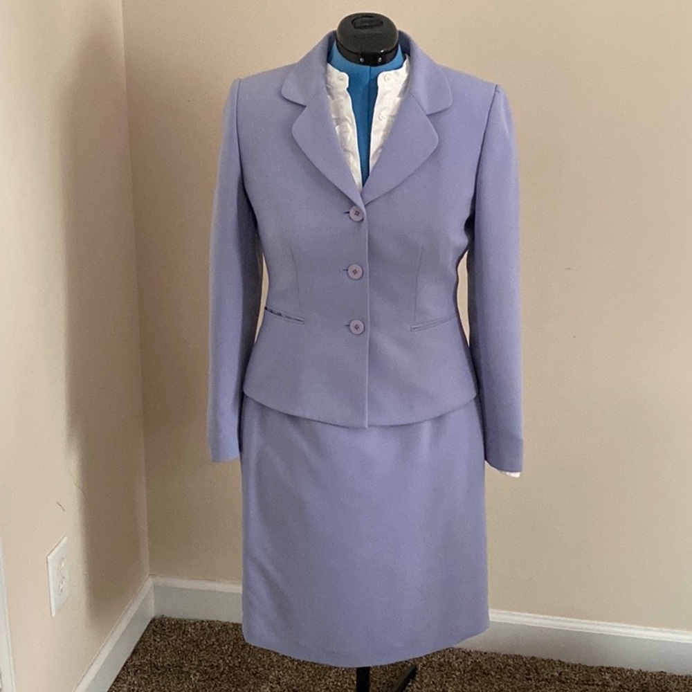 Stress Ladies Suit